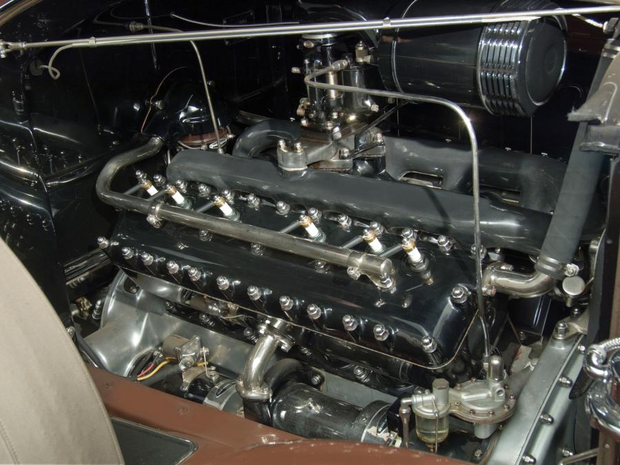  Lincoln Model KB Dual Windshield Phaeton by Brunn 1932 года  (фото 7 из 10)